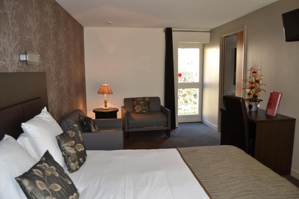 Hotel Reine Mathilde Bayeux Room photo